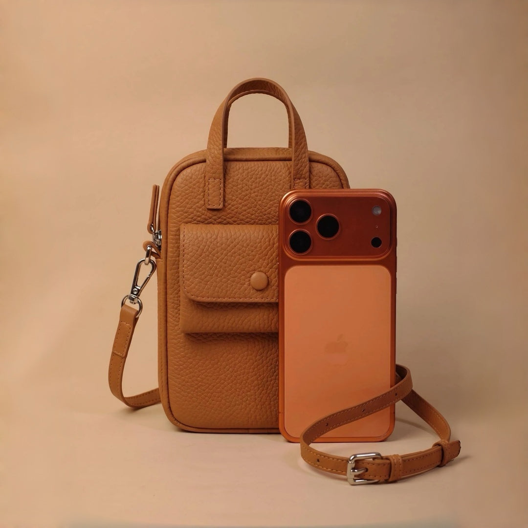 Crossbody Phone Pouch in Full-Grain Leather-Exterior Coin Pouch