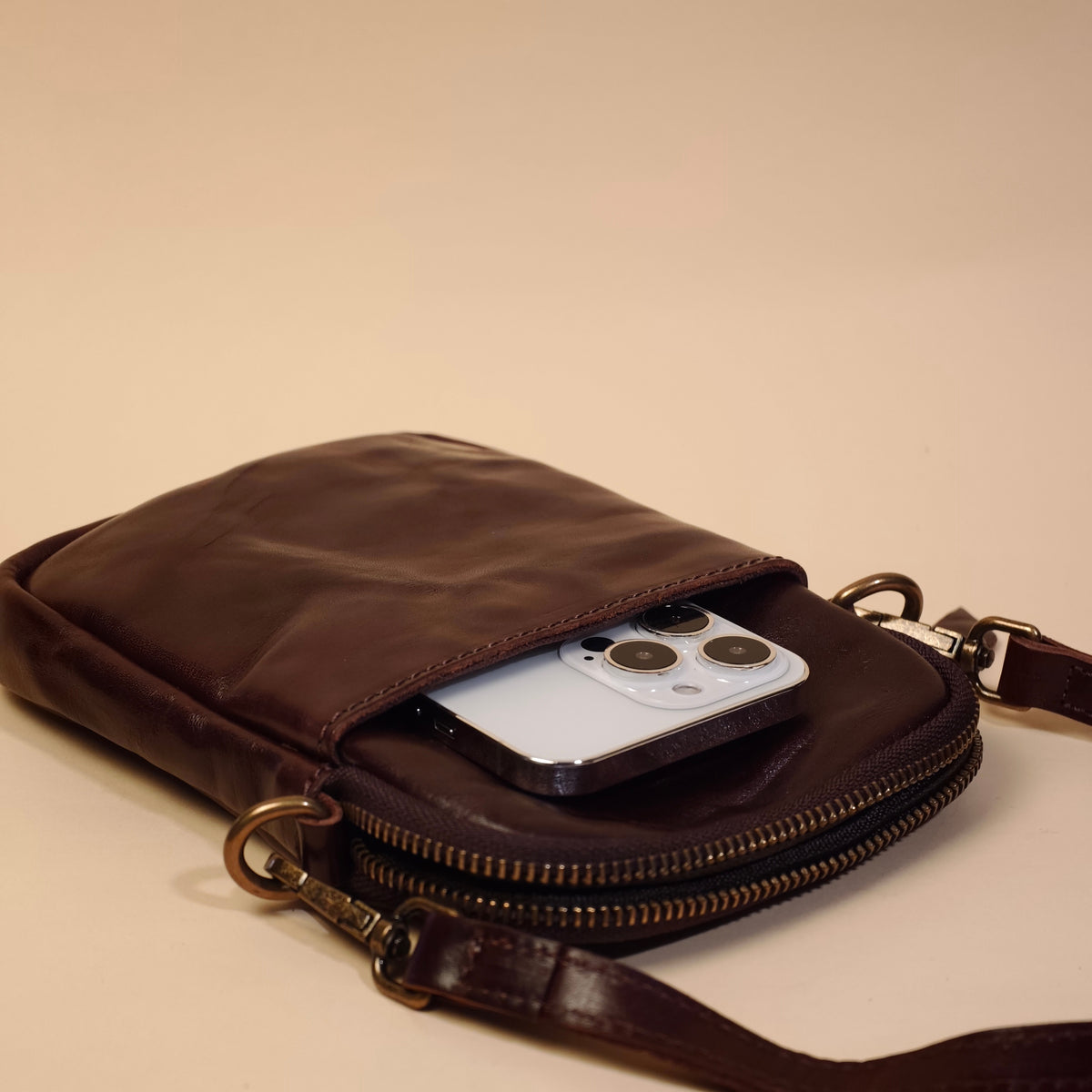 Phone Bag for Men-Full-Grain Leather-Waxed Distressed Finish