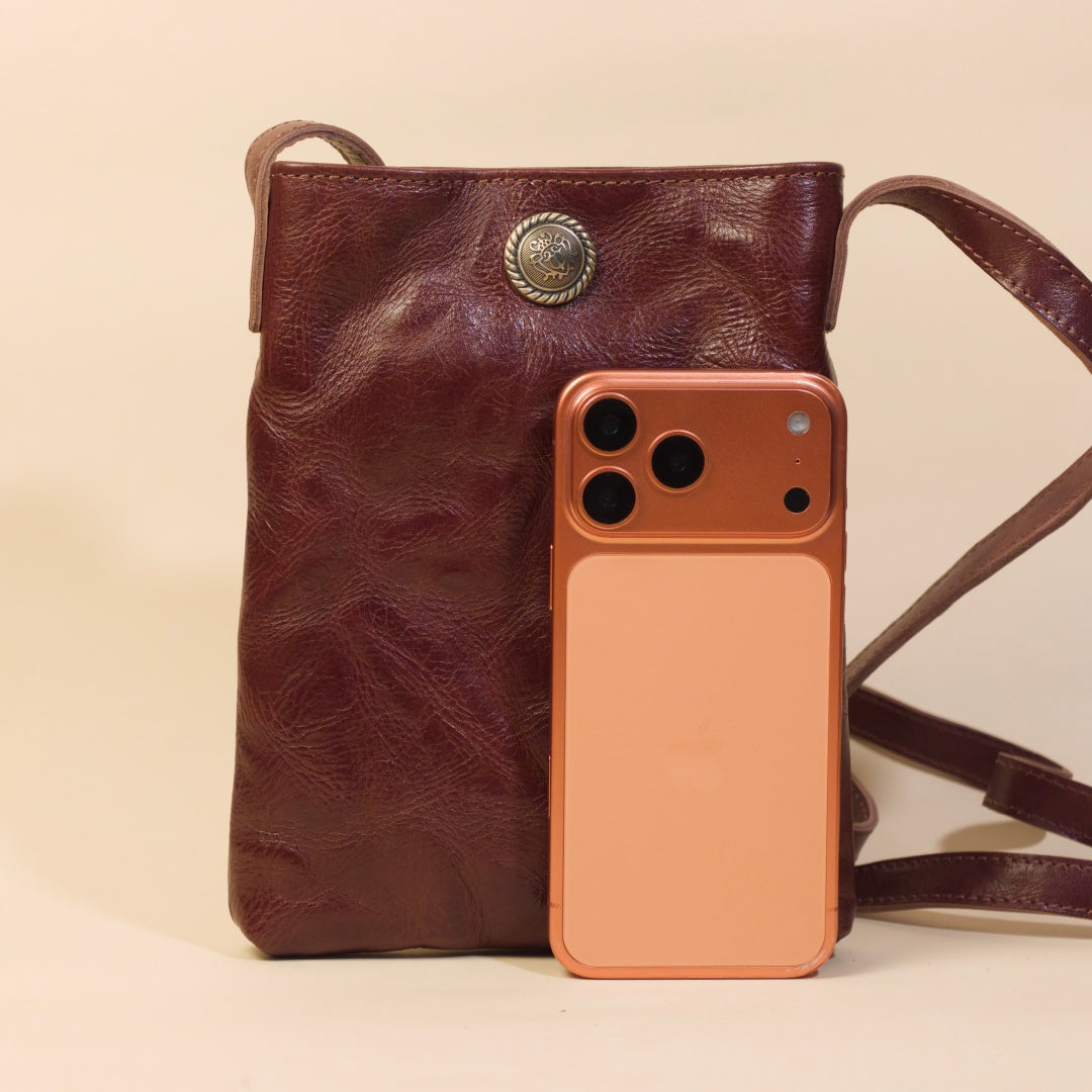 Phone Crossbody Bag in Full-Grain Leather-Waxed Distressed Finish