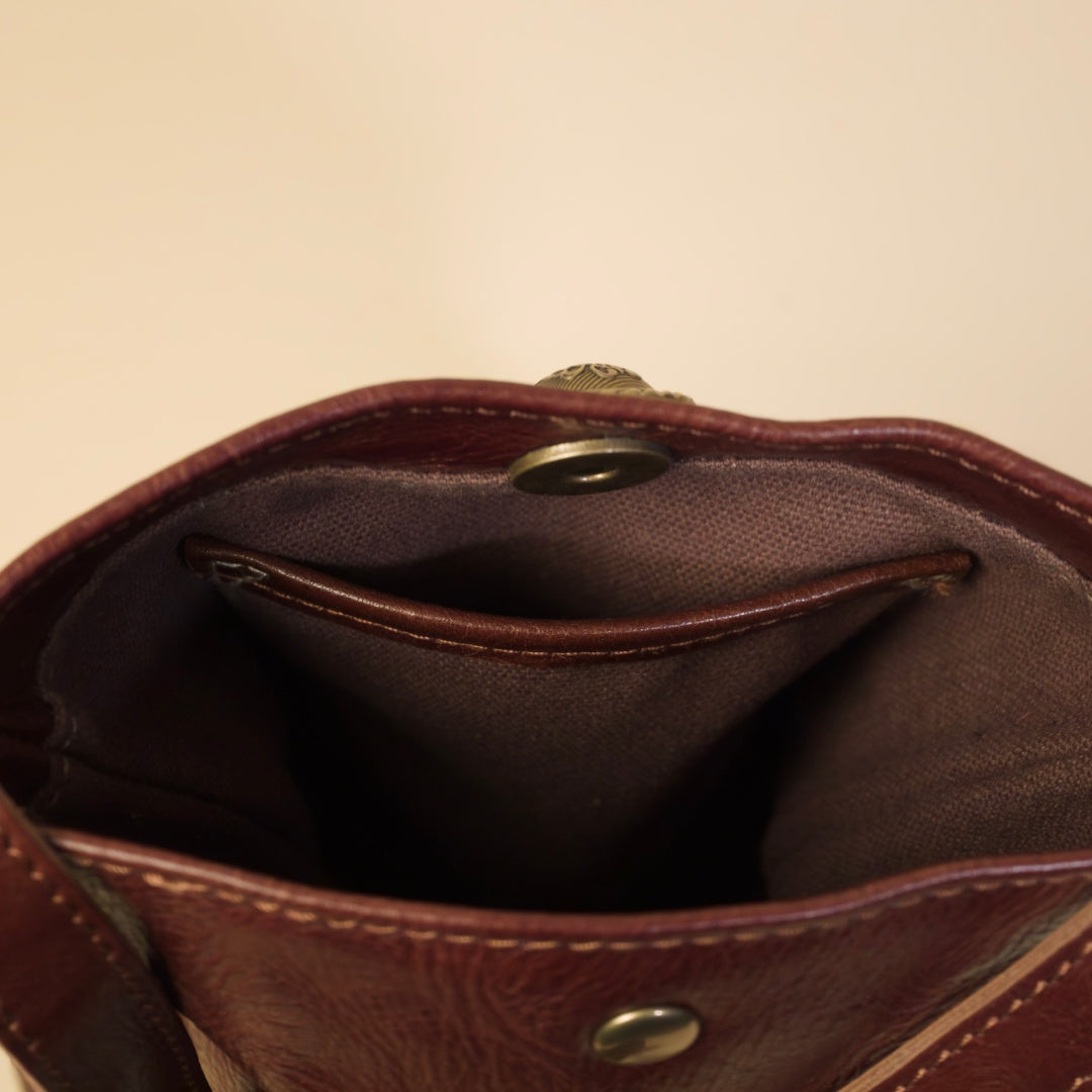 Phone Crossbody Bag in Full-Grain Leather-Waxed Distressed Finish