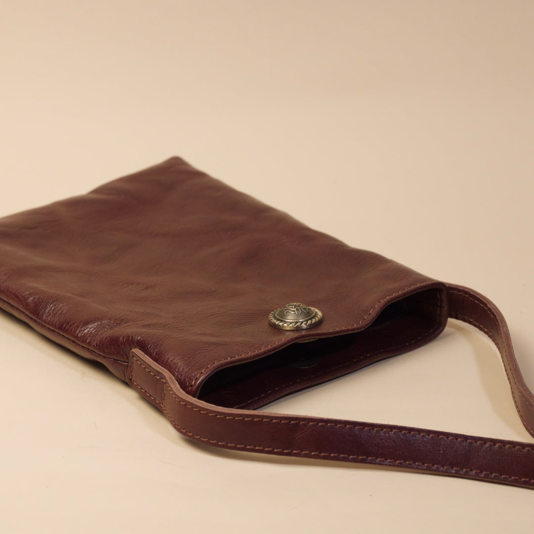 Phone Crossbody Bag in Full-Grain Leather-Waxed Distressed Finish